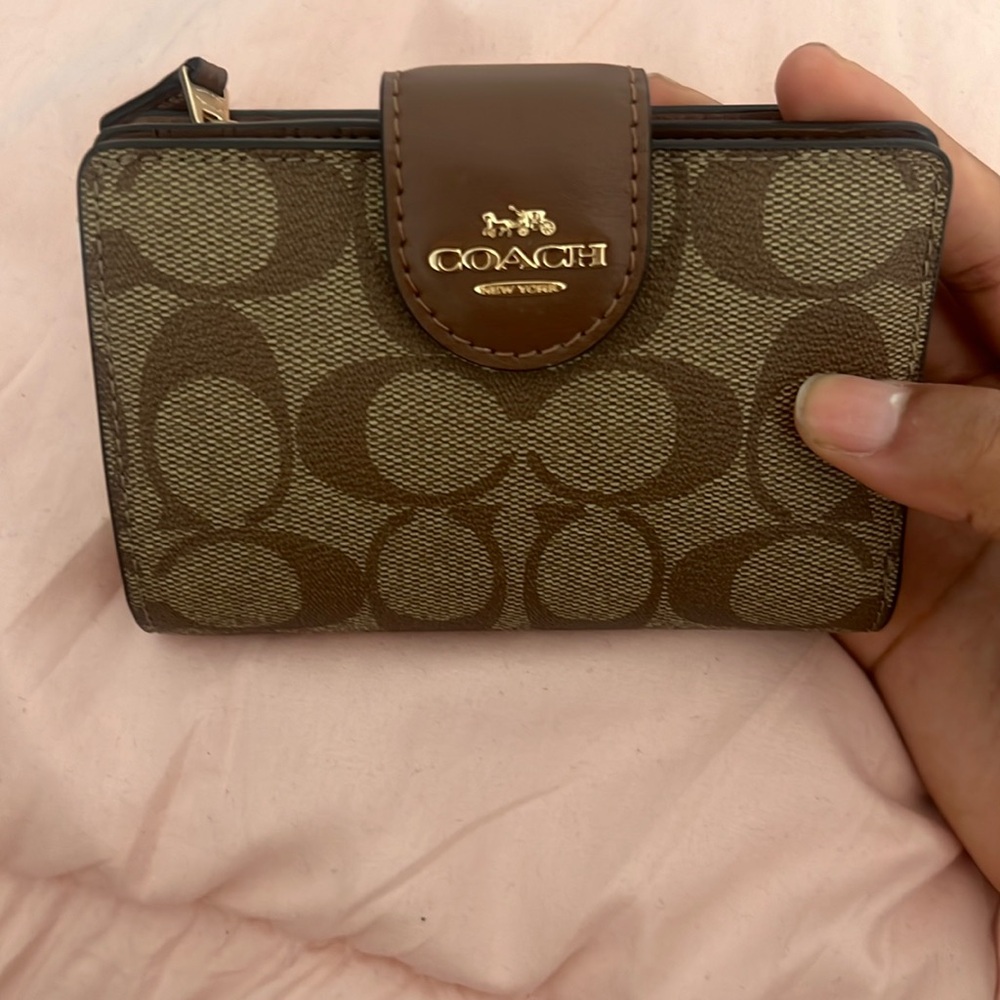New Coach wallet
